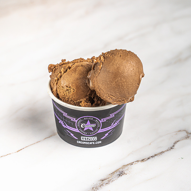 6-chocolate chip gelato scoops
